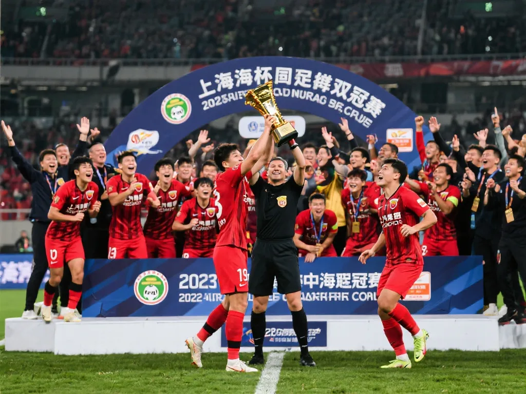 奋不已